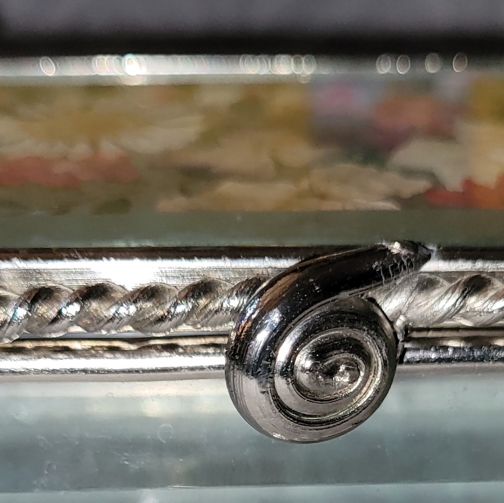 Amazing Pressed Flowers Beveled Glass Jewelry/Trinket Box - Picture 14 of 16